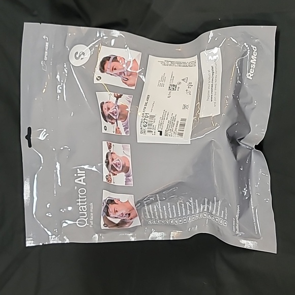 QUARTO AIR FFM SML-AMER Size Small 62701New Sealed - Picture 1 of 8